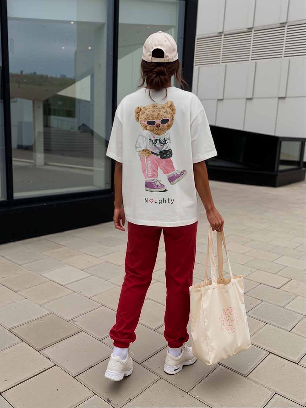 Футболка Naughty